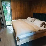 Natur Resort Jetrichovice 홀리데이파크