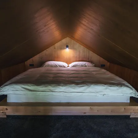 Natur Resort Jetrichovice 홀리데이파크