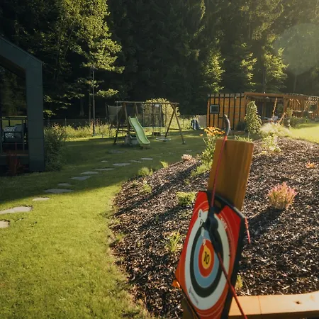 Natur Resort Jetrichovice Tatil parkı *